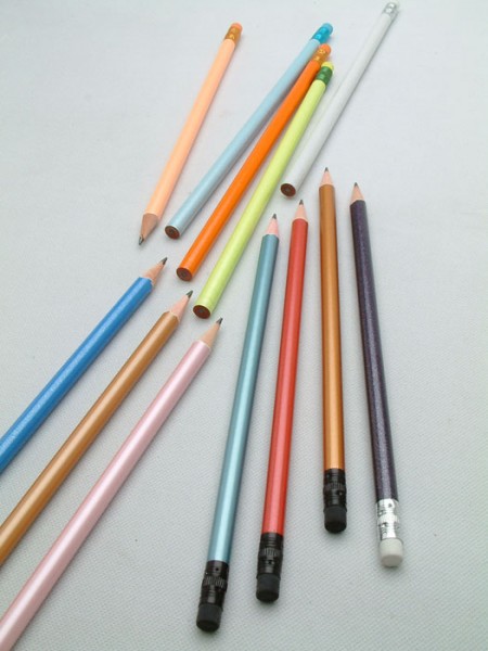 คินสอเขียนทั่วไป(เคลือบสี)